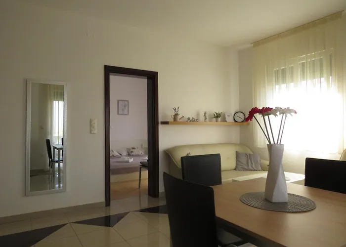 - Diklo 5774d Apartment Zadar